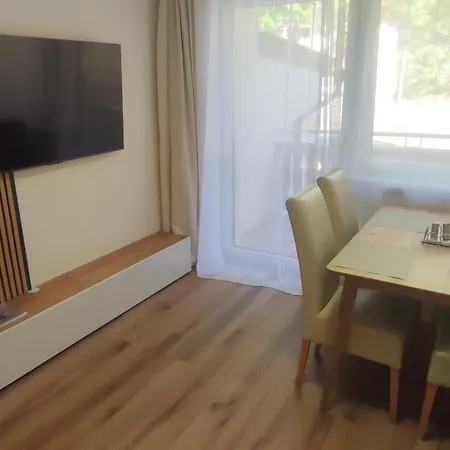 Alena - By Hermann Weiss * זאלבך הינטרגלם