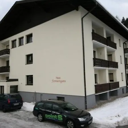 Alena - Include Jokercard Apartman